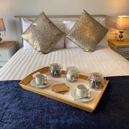 Temple Golf Club Otel Lisburn Dış mekan fotoğraf