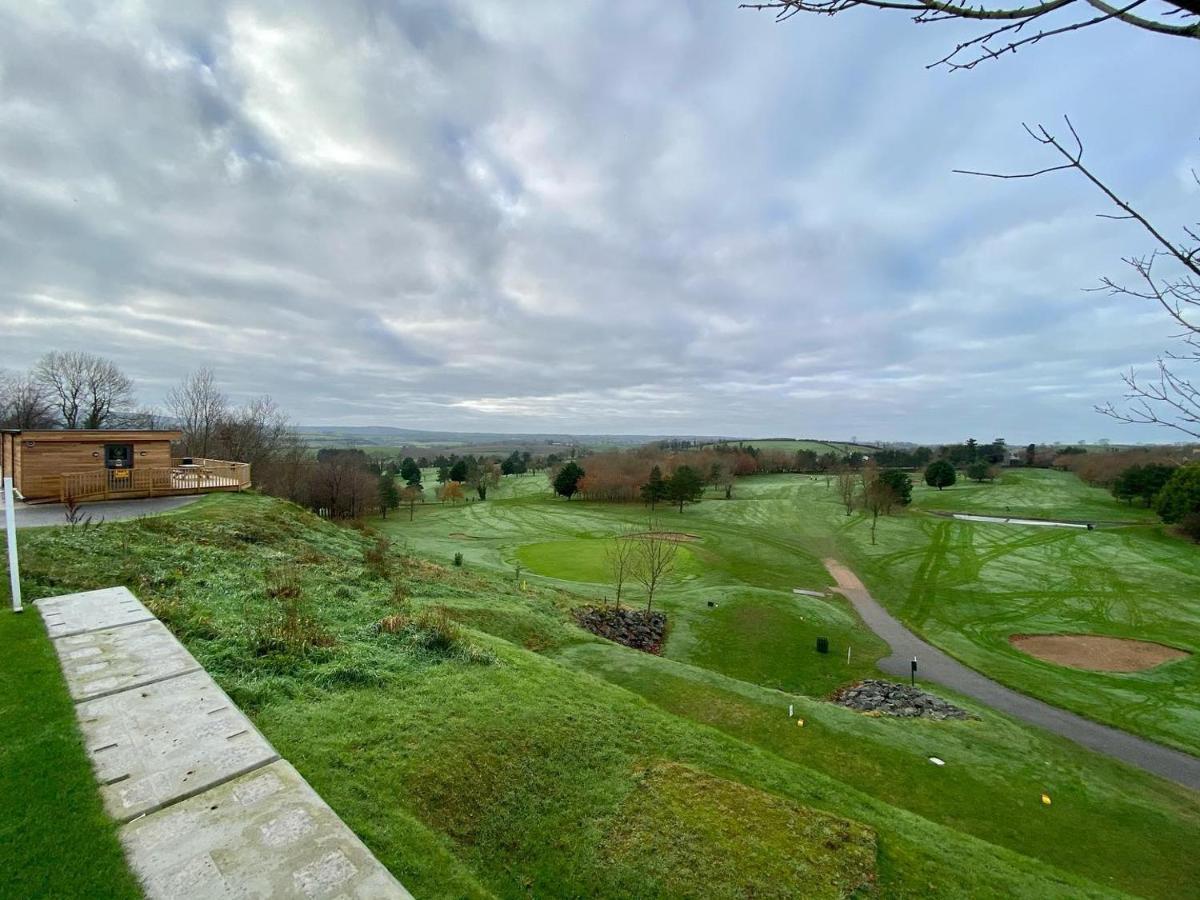 Temple Golf Club Otel Lisburn Dış mekan fotoğraf