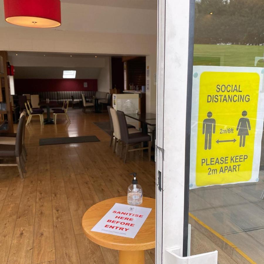 Temple Golf Club Otel Lisburn Dış mekan fotoğraf